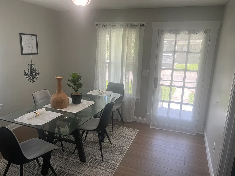 1509 Lincoln Ave — Photo 4
