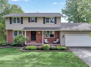 217 Schoelles Rd, Amherst, NY 14228