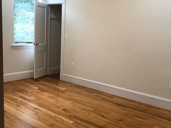5th image of 16 Copenger St #1F