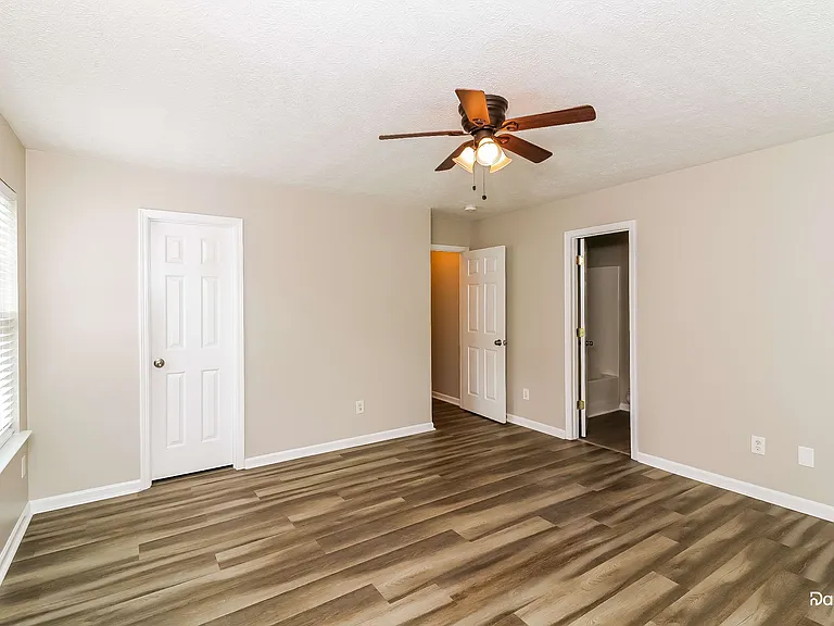 127 Silver Fox Trl — Photo 13