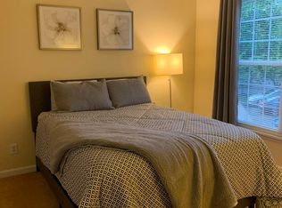 260 Riverbend Dr APT 2D, Charlottesville, VA 22911