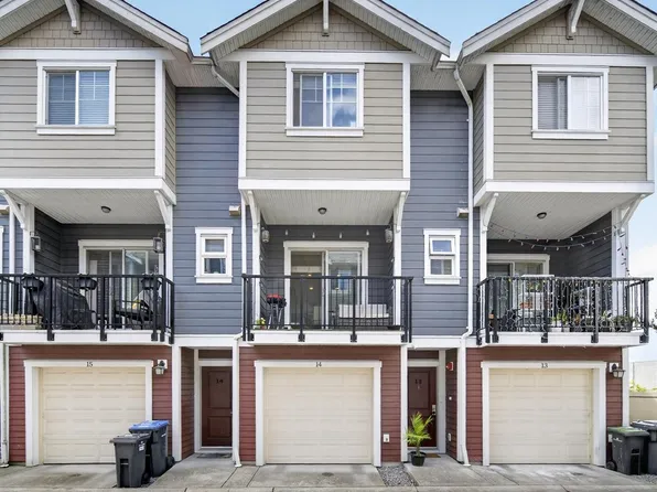 1111 Ewen Ave #14, New Westminster, BC V3M 5E3