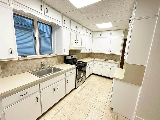 Rented by Yup Realty LLC | media 2