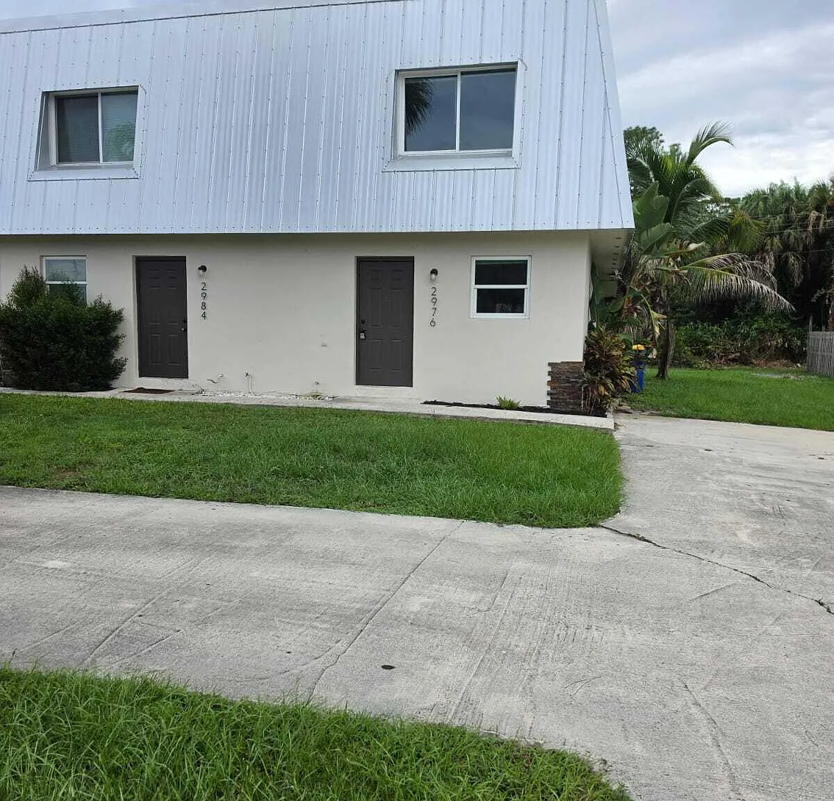 2 bed, 1.5 bath, 1554 sqft, $2,000 — Photo 1