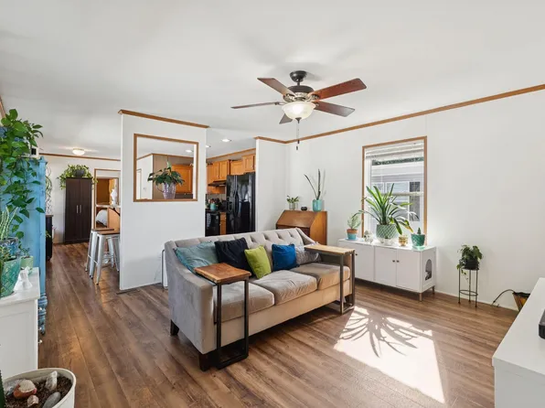 33 Fairview Drive, Lisbon, ME 04250