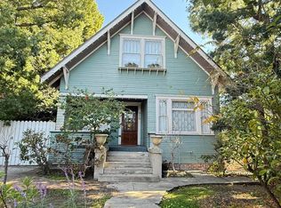 916 Palm Ave, South Pasadena, CA 91030