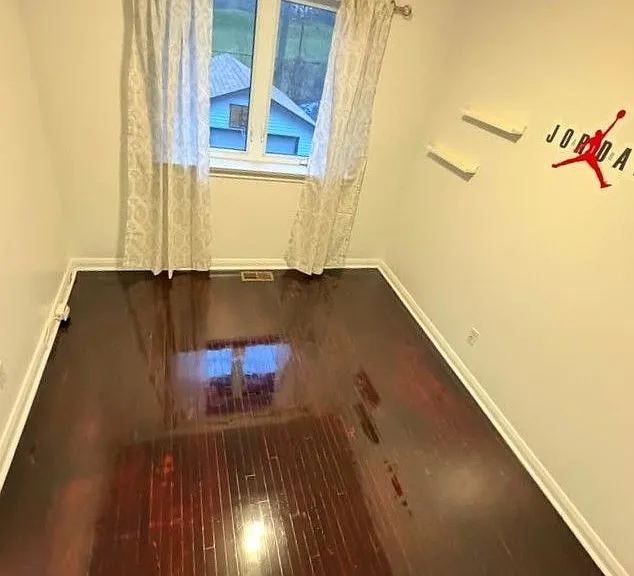 43 Foxrun Ave — Photo 8