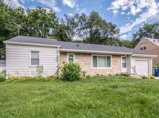 1439 Merle Hay Rd, Des Moines, IA 50311