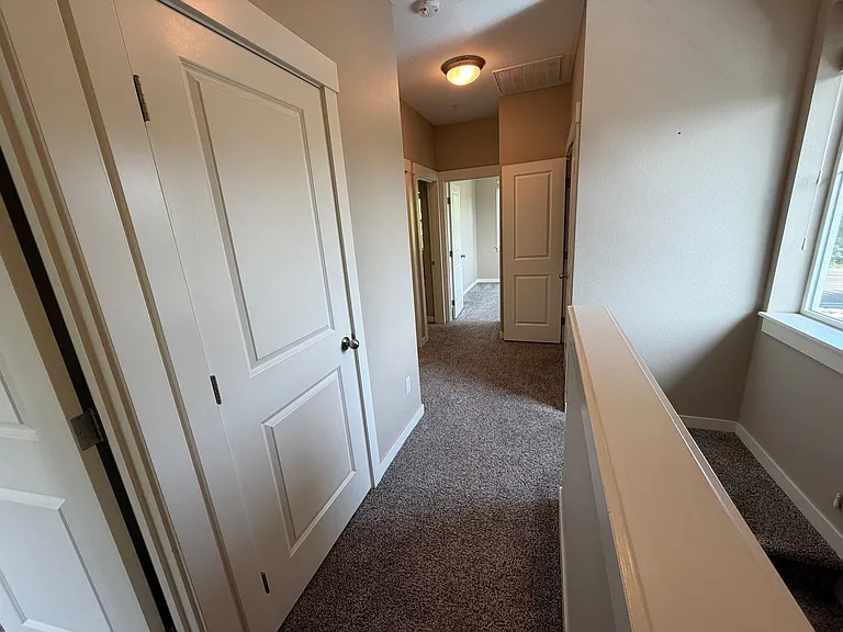 10460 SW Wilsonville Rd #6 — Photo 8