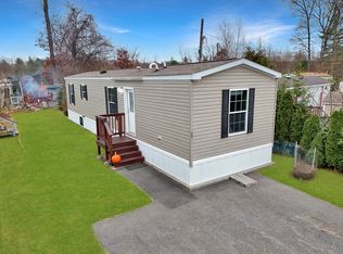 25 Groton School Rd #23, Ayer, MA 01432