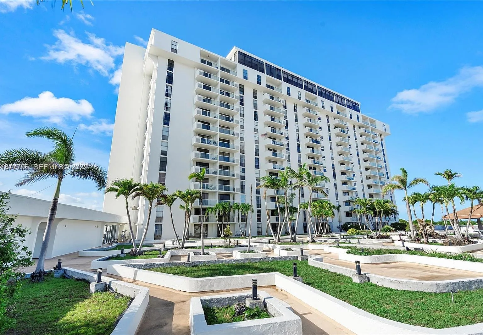 2 bed, 2.0 bath, $1,875 — Photo 1