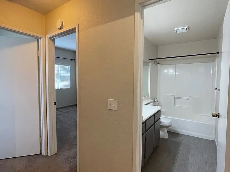 5341 Columbus Pl — Photo 7