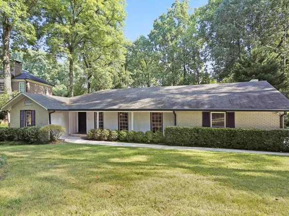 1040 Carter Dr NE, Atlanta, GA 30319