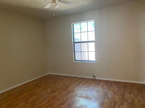 3rd image of 1832 San Dollar Cir