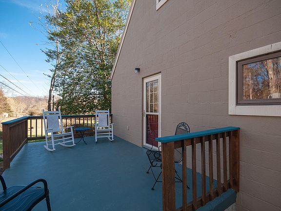 5th image of 40 Peacekeeper Ln