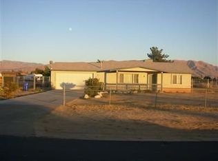 11077 Lancelet St, Apple Valley, CA 92308