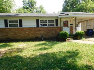 915 W 2nd St, Rector, AR 72461