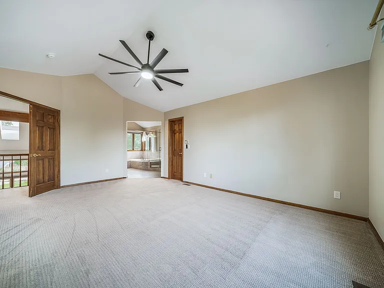 6793 Blackhawk Ct — Photo 24