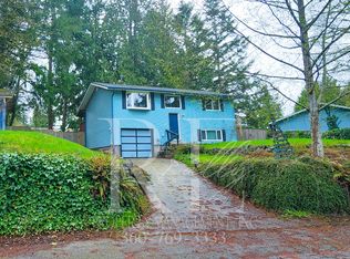 6845 E Cascade Dr, Pt Orchard, WA 98366