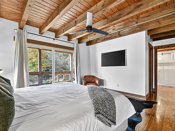 29th image of 89 High Meadows Ct