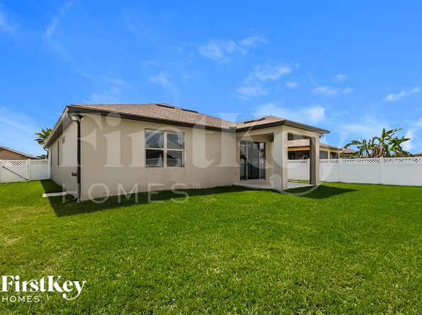 8741 Hinsdale Heights Dr, Polk City, FL 33868