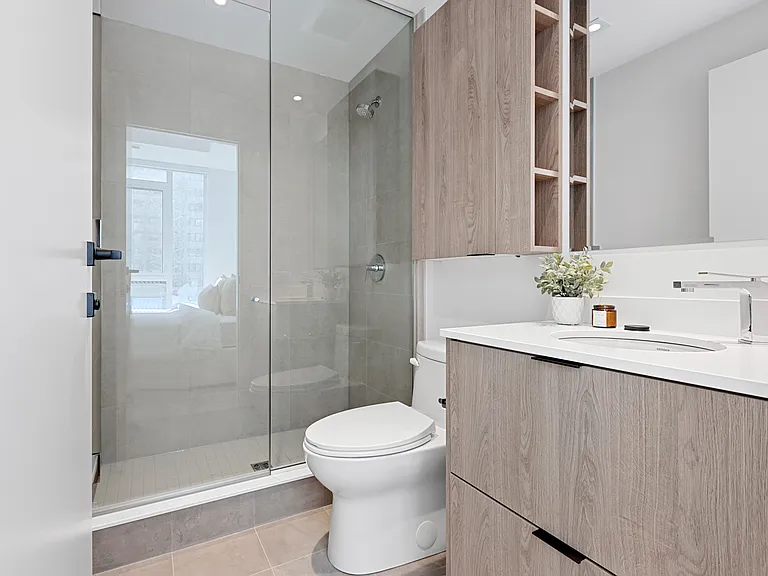 391 Slater St — Photo 13