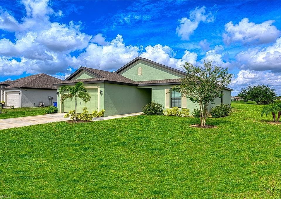1st image of 158 Shadow Lakes Dr