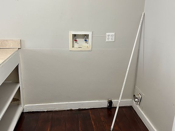 3rd image of 304 S Kent St #304
