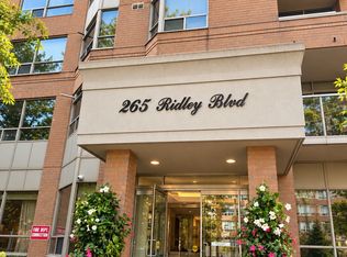 265 Ridley Blvd #1803, Toronto, ON M5M4N8
