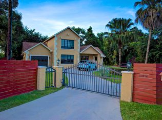 12990 SW 52nd St, Southwest Ranches, FL 33330