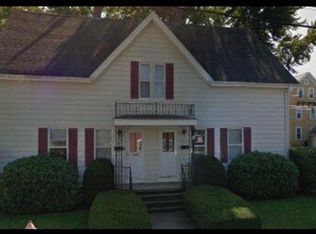 134 Newland Ave FLOOR 1, Woonsocket, RI 02895