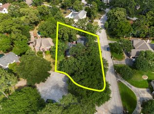 1 Fairmont Ct, Conroe, TX 77304