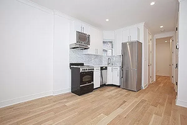 Rented by Abode Residential LLC | media 7