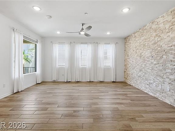 5th image of 2555 Hampton Rd Unit 2208