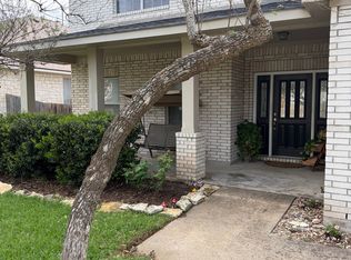 501 Red Hawk Dr, Leander, TX 78641