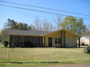 3708 Shane Ave, Escatawpa, MS 39562