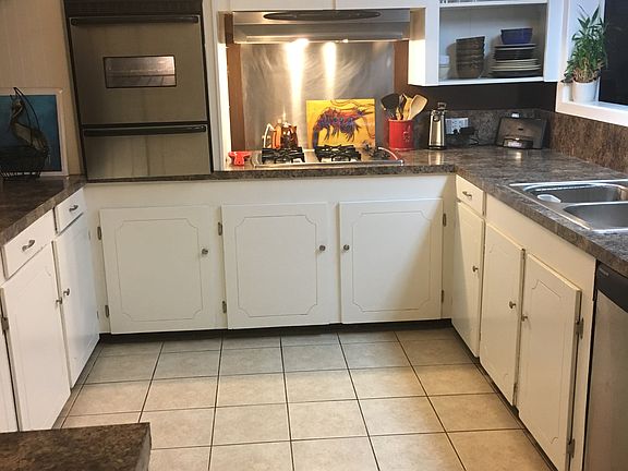 4th image of 713 Kenney St