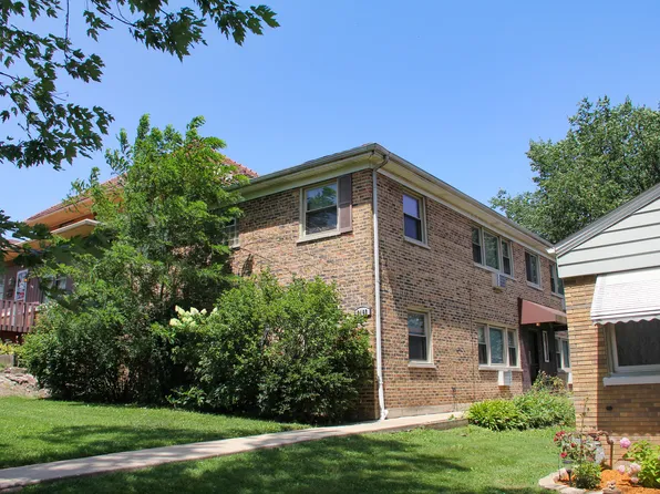 2160 123rd St, Blue Island, IL 60406