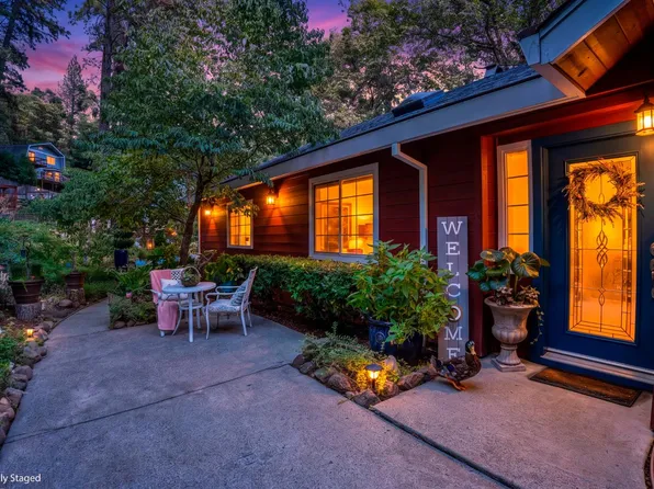 5962 Arrowhead Dr, Foresthill, CA 95631