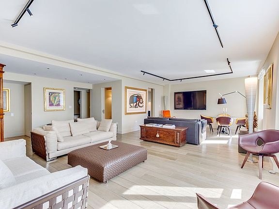 4th image of 150 Central Park S #3504