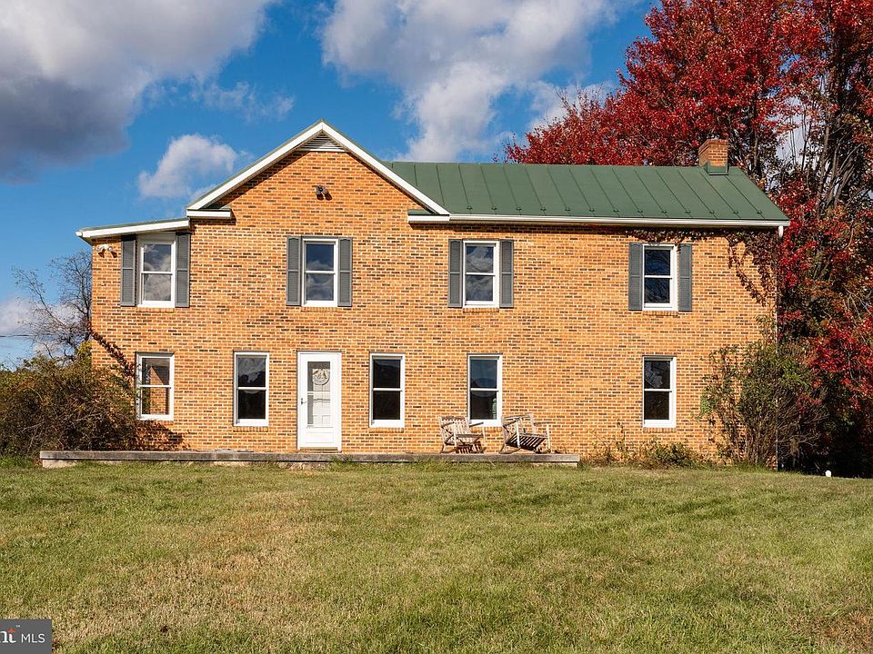 1st image of 461 Thunderbird Rd