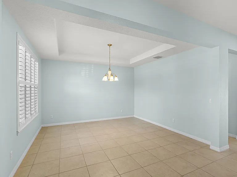 1452 Cabot Dr — Photo 7