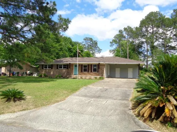 809 Dexter St, Dothan, AL 36301