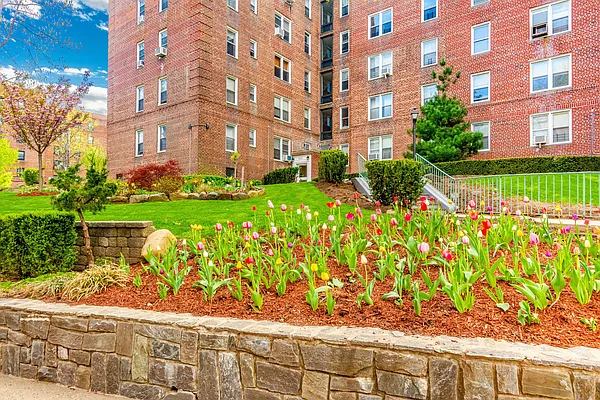 Sold by Brown Harris Stevens | media 34