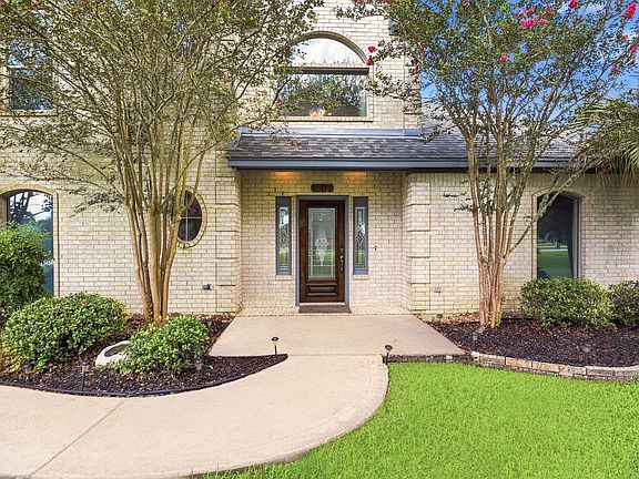 5th image of 1606 Bayou Breeze Dr