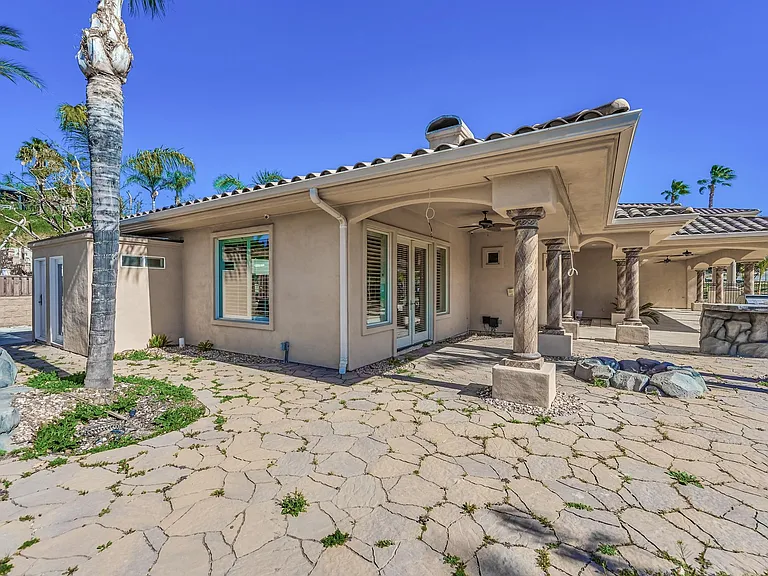 18675 Quail Hill Dr — Photo 72
