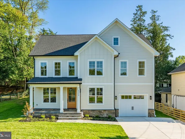 5904 Greentree Rd, Bethesda, MD 20817