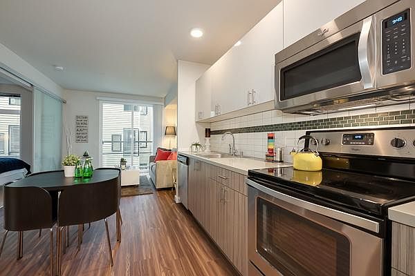 Kitchen & Living Room