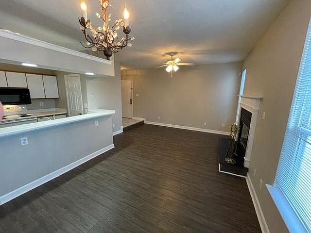 1st image of 3212 Jade Ct APT 203
