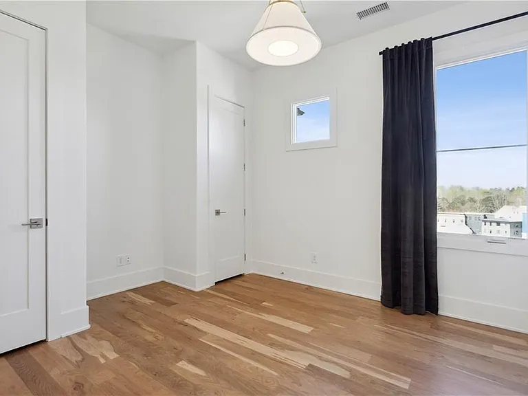 10965 Serenbe Ln — Photo 20